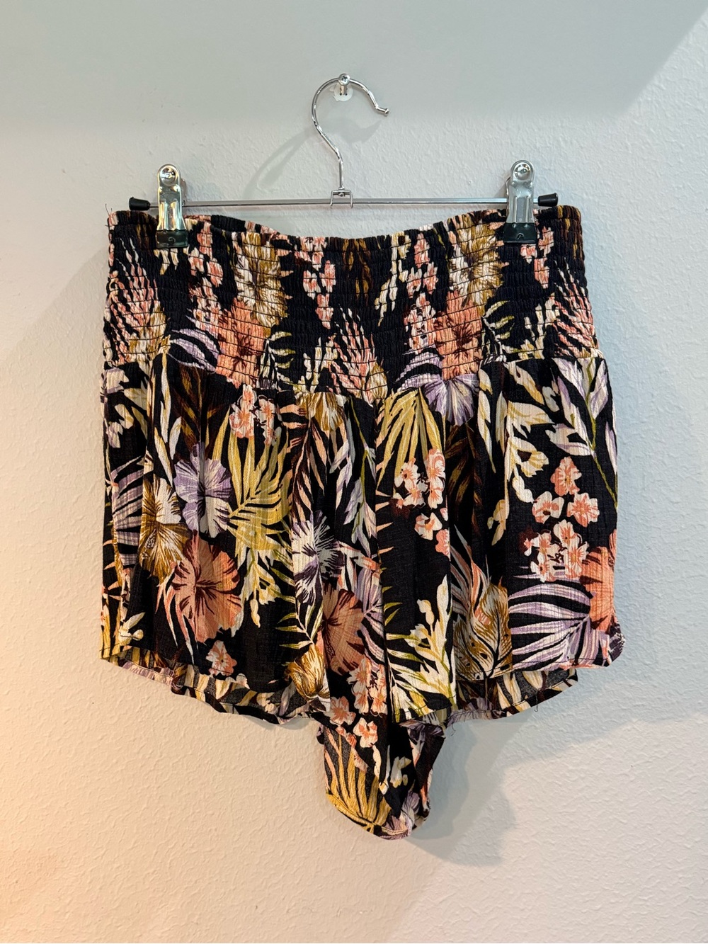 Rip Curl Smocked Waist Tropical Print Shorts - Black Floral